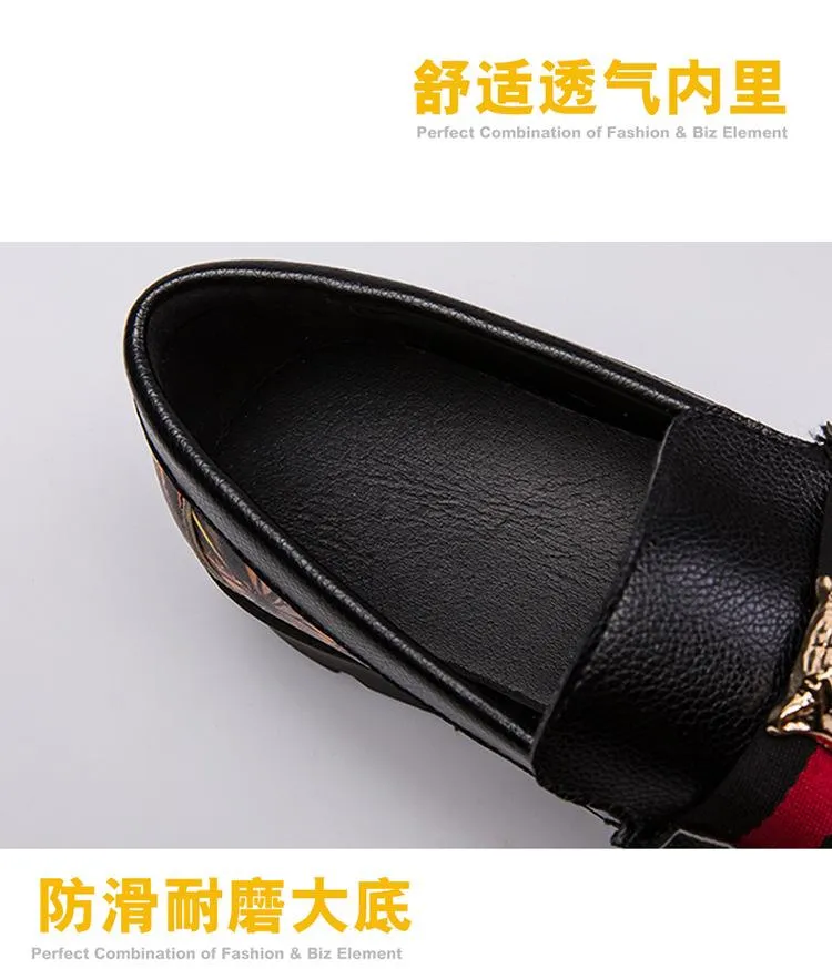 2024 spring models wholesale explosions one foot small leather shoes men soft bottom male Korean version of the wild personality social lazy shoes