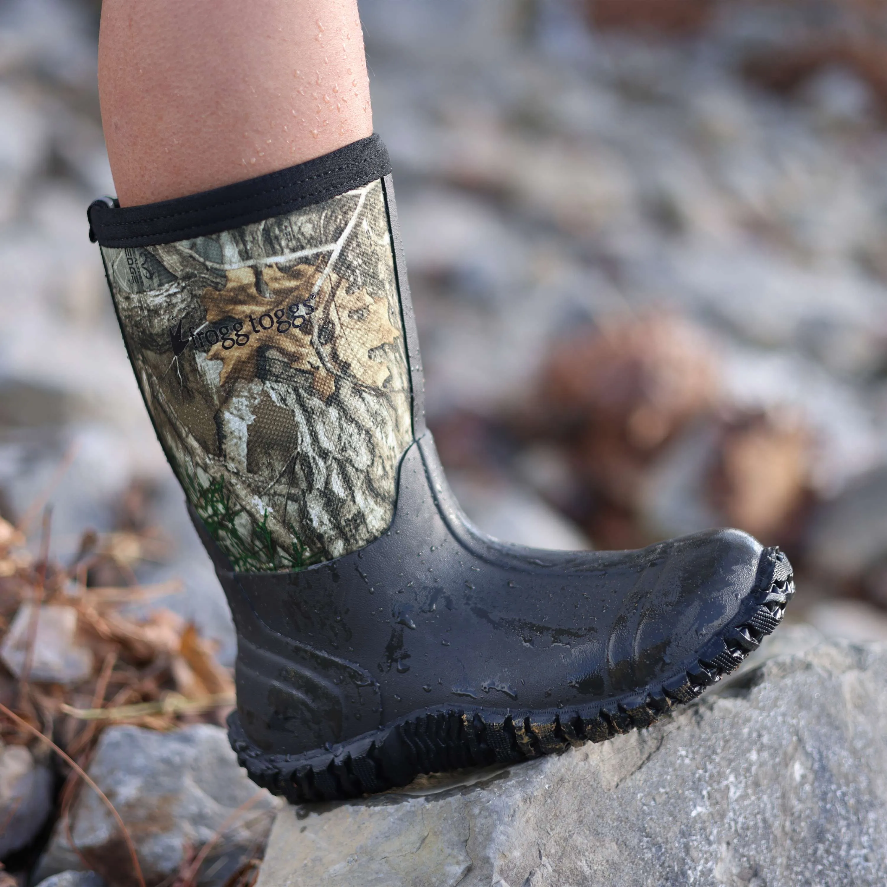 Frogg Toggs Youth Realtree APX Cubby Pull-On Waterproof Boot